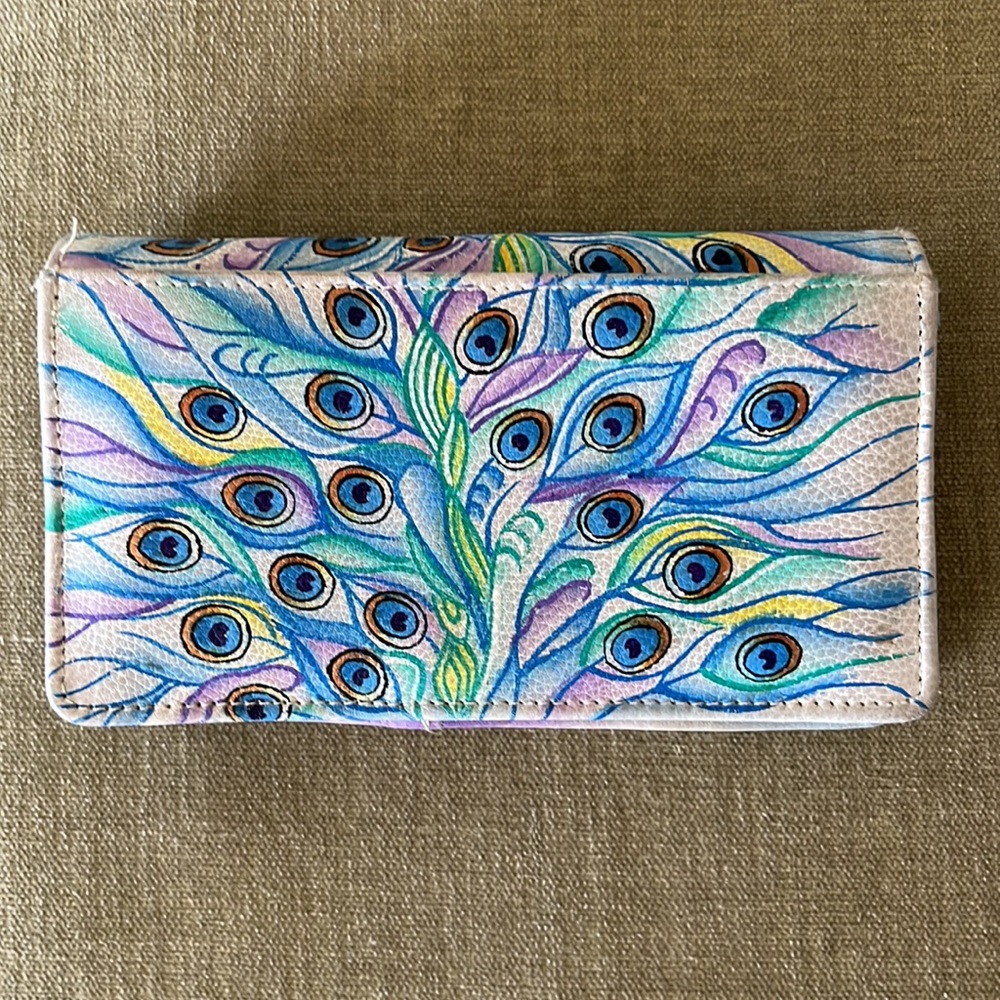 MANIFIQUE Colorful Peacock Feather HANDPAINTED‎ Wallet - Picture 2 of 9